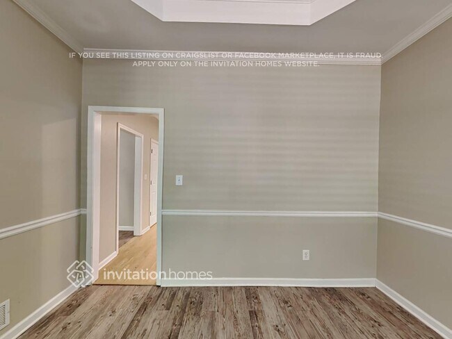 Building Photo - 5351 Tanager Terrace SW