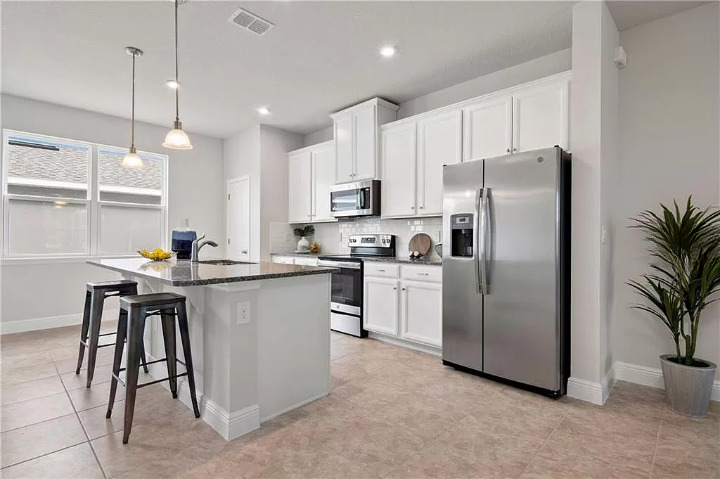Building Photo - 6224 Aralia Ivy Ln