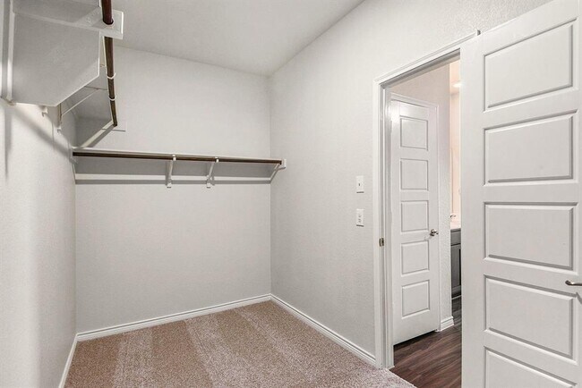 Building Photo - 4108 Spur Trail Dr