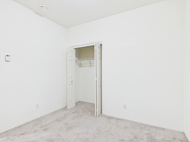 Building Photo - 835 Marquette Loop