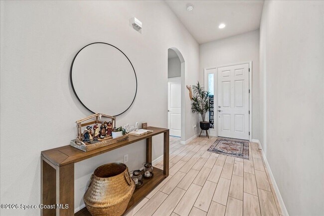Building Photo - 8080 Lucent Ct