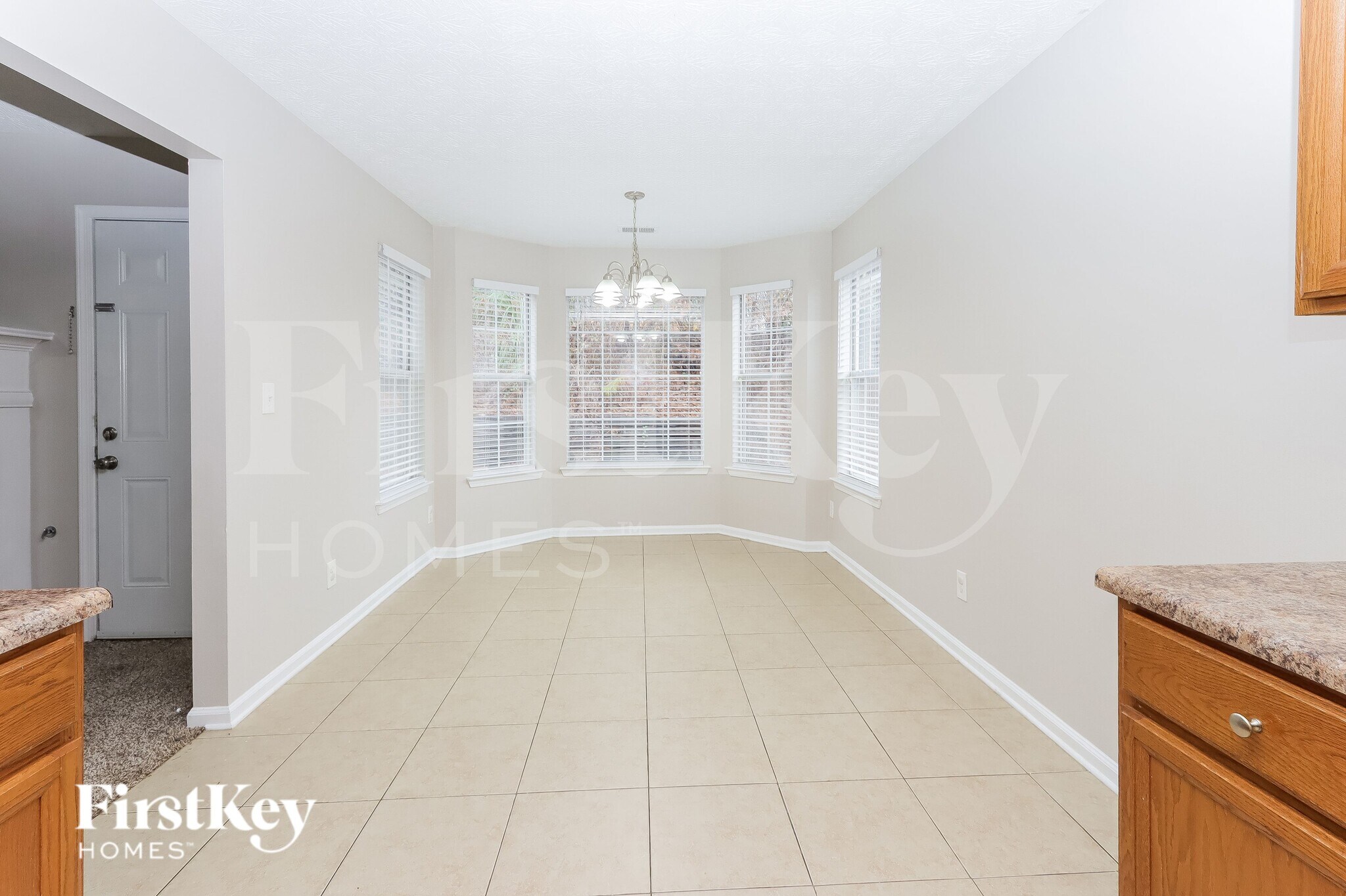 Building Photo - 5901 Green Meadow Way