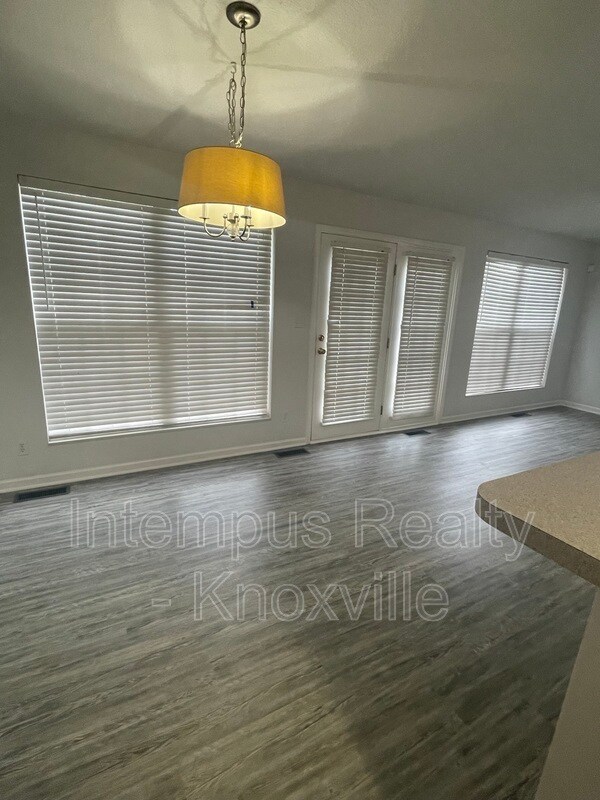 Building Photo - 3119 Pinex Ln