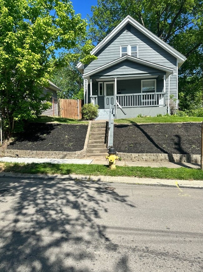 Primary Photo - Great Newly Remodeled 3 bed in Madisonvill...