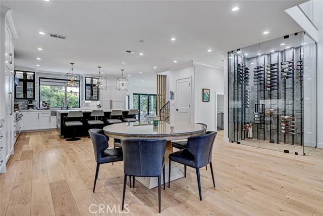 Building Photo - 1852 6th St