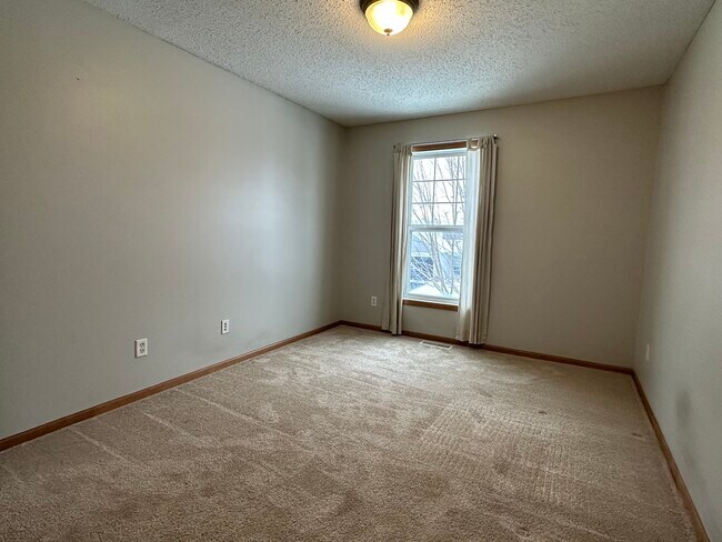 Building Photo - 4880 149th St N