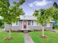 Building Photo - 8431 S 117th St