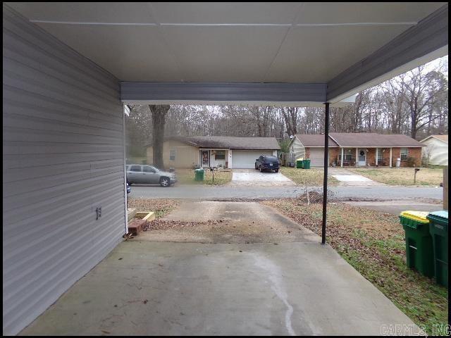 Building Photo - 8 Brookway Ln