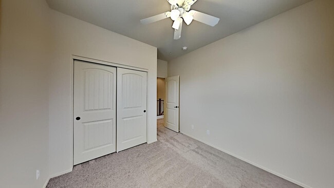 Building Photo - 4703 E Waterman St