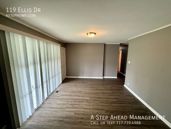 Building Photo - 119 Ellis Dr