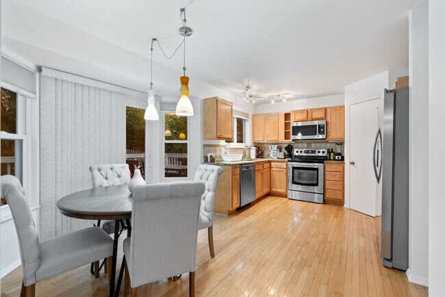 Building Photo - 16401 Baja Ct