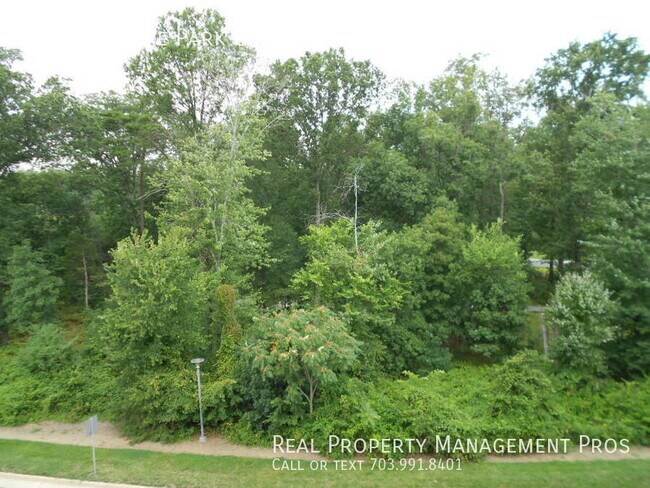 Building Photo - 12953 Centre Park Cir