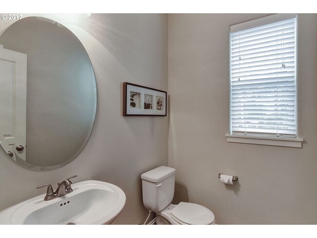 Building Photo - Bright and Open Floor Plan with Fireplace, Attached Garage & Vaulted Ceilings