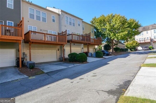 Building Photo - 2430 Natoma Ct SE