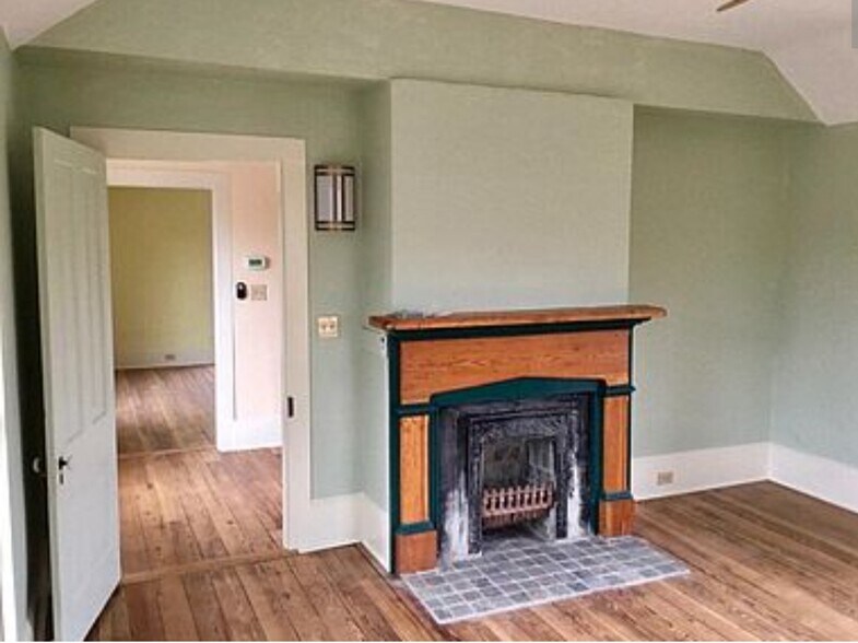 Building Photo - 503 Wachovia St