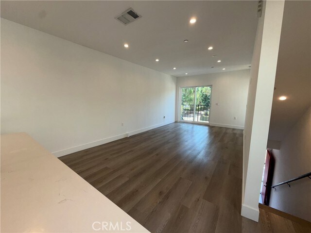 Building Photo - 21721 Hart St