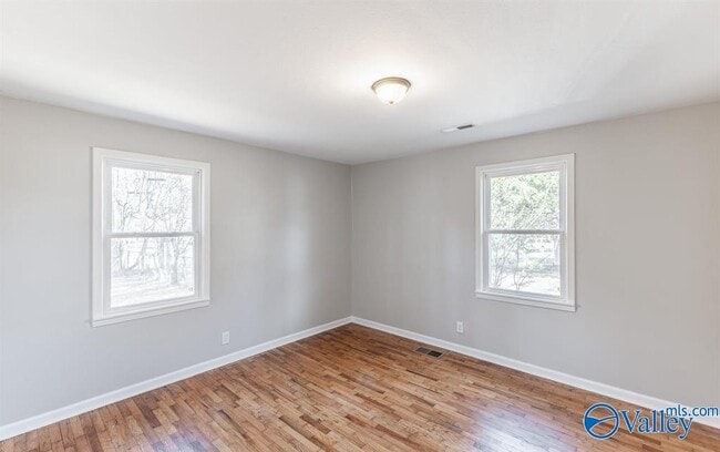 Building Photo - 401 12th Ave NW