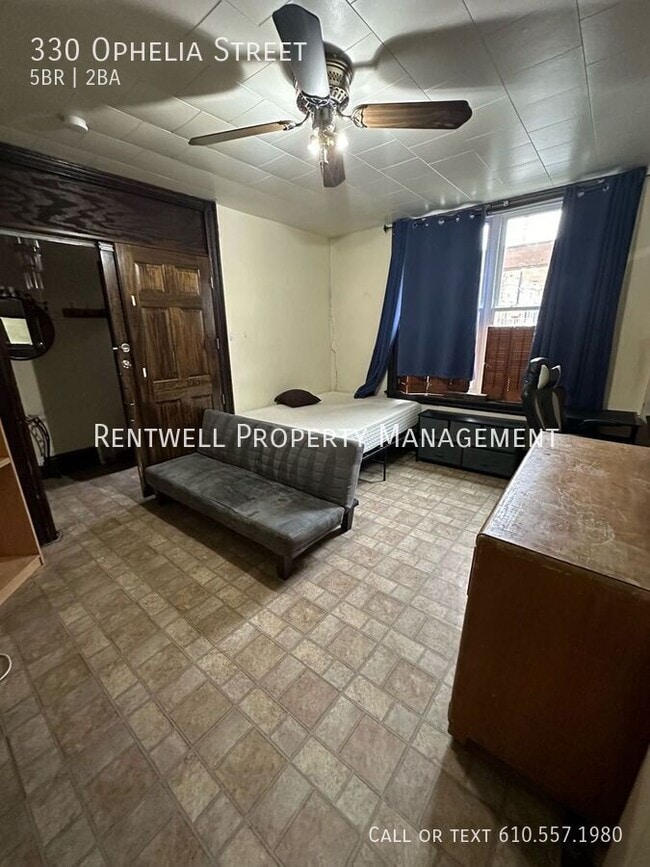 Building Photo - 330 Ophelia St
