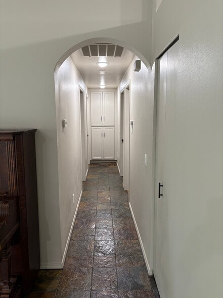 Building Photo - 1385 Graham Dr