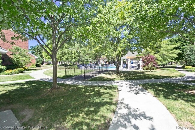 Building Photo - 1566 Maryland Club Dr