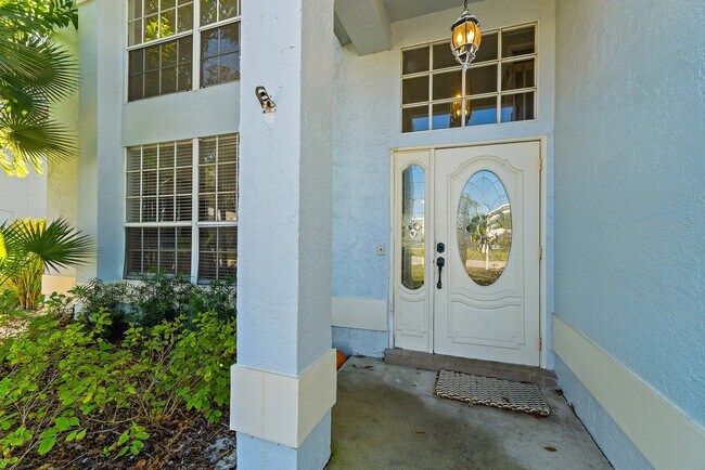 Building Photo - 18213 SE Fairview Cir