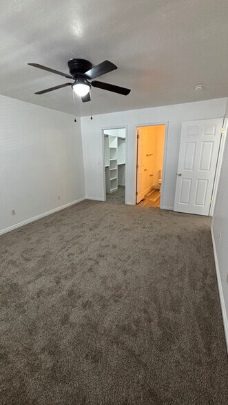 Building Photo - 631 W 20 N