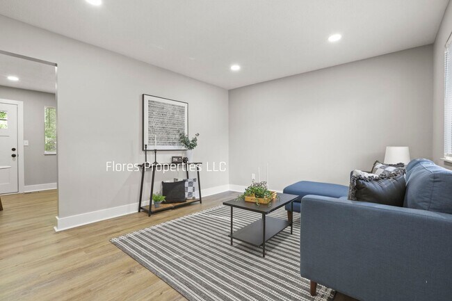 Building Photo - 2856 Bretton Woods Dr