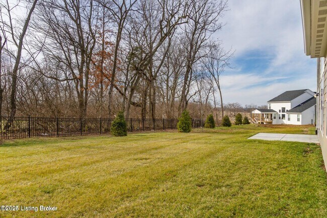 Building Photo - 212 Education Wy