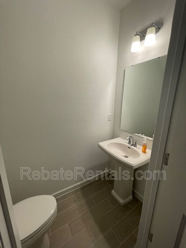 Building Photo - 347 Belfort Ct