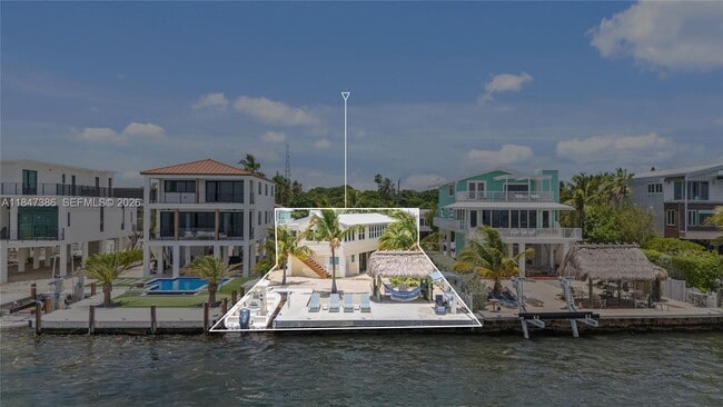 Building Photo - 235 Tavernier Dr