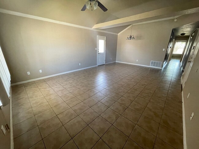 Building Photo - 1212 Powder River Dr