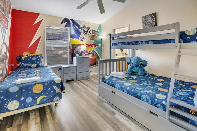 Building Photo - 17833 Woodcrest Way