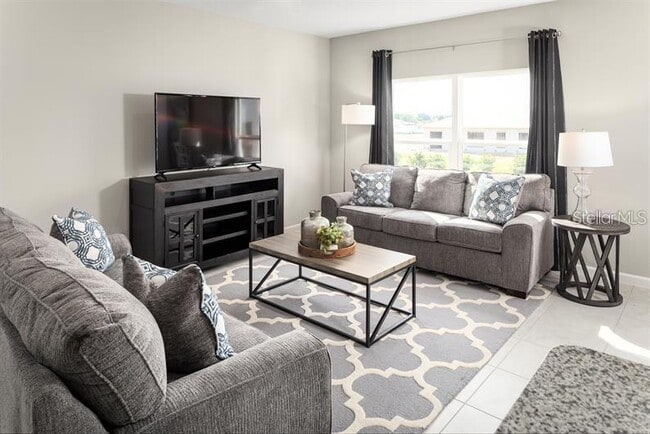 Building Photo - 1336 Madison Cir