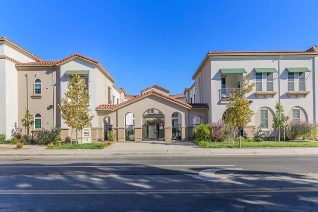 NOVATO VILLAGE SENIOR APARTMENTS FOR RENT - Novato Village Senior Apartments