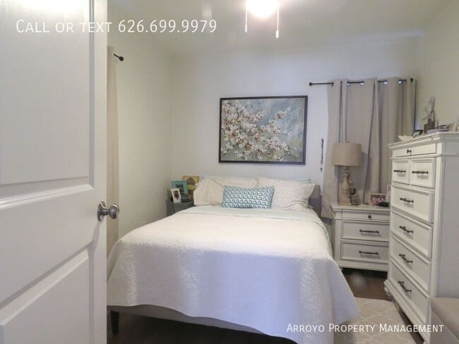 Building Photo - 140 1/2 Melrose Ave., Monrovia CA 91016-