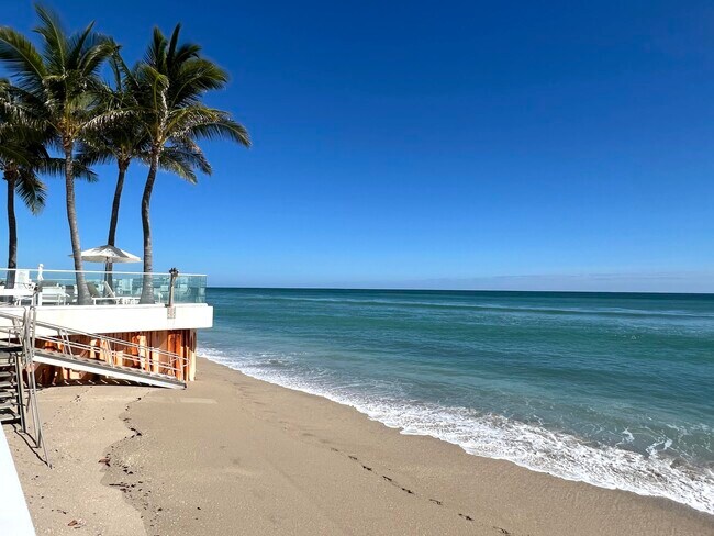 Building Photo - 3580 S Ocean Blvd