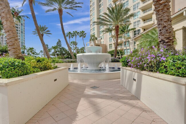 Building Photo - 3740 S Ocean Blvd