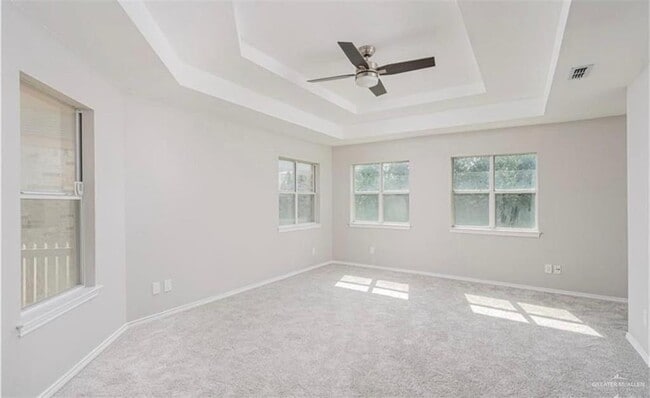 Building Photo - 3204 Black Oak Ln
