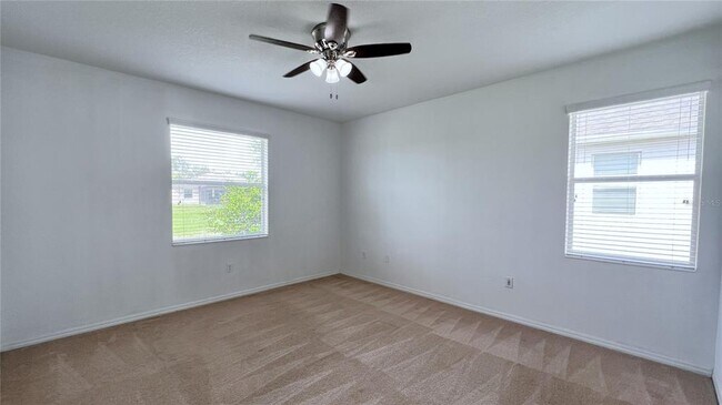 Building Photo - 2289 Grantham Ave