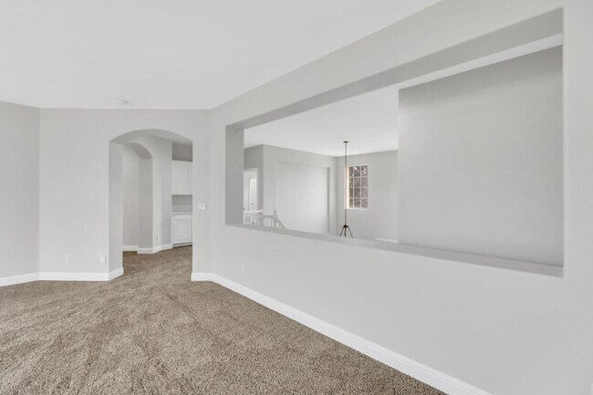 Building Photo - Gorgeous East Elk Grove Home