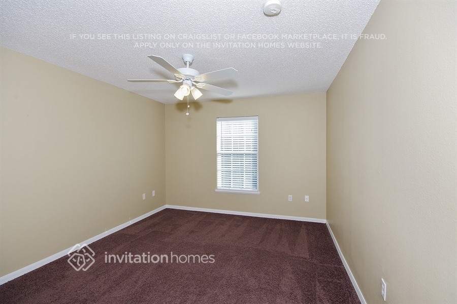 Building Photo - 404 Danube Way