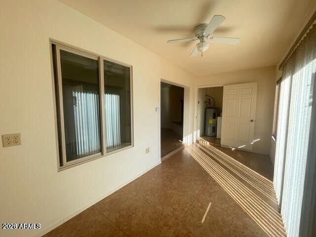 Building Photo - 14008 N Kendall Dr