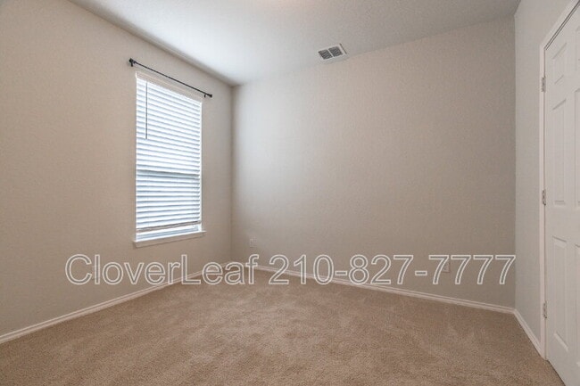 Building Photo - 27429 Emilie Cyn