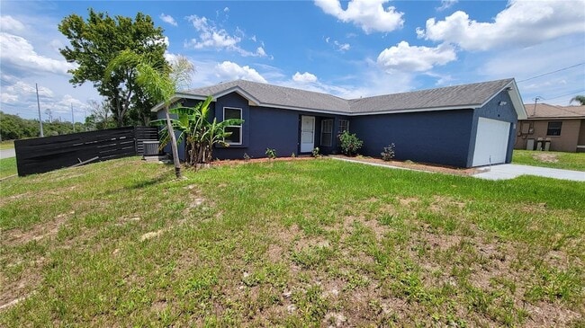Building Photo - 3048 Bonkirk Dr