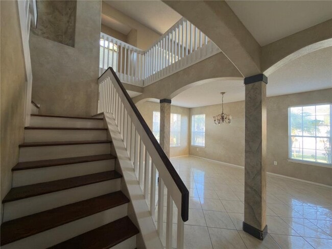 Building Photo - 1927 White Heron Bay Cir