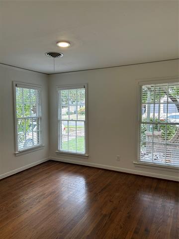 Building Photo - 5811 Palm Ln