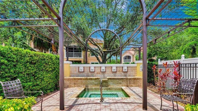 Building Photo - 4122 Central Sarasota Pkwy