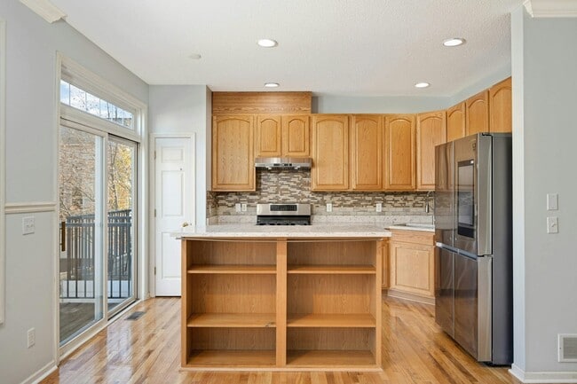 Building Photo - 15729 Porchlight Ln