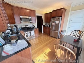 Building Photo - 79 College Ave