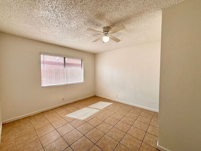 Building Photo - 21480 Laguna Rd